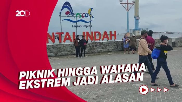 Libur Tahun Baru, Pantai dan Dufan Masih Jadi Spot Favorit di Ancol