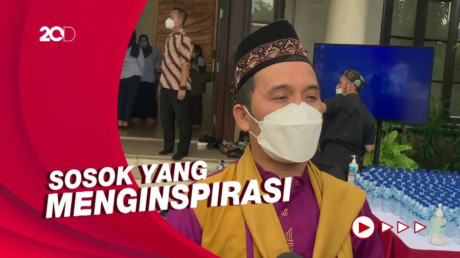 Ibunda Chairul Tanjung dalam Kenangan Ustaz Maulana 