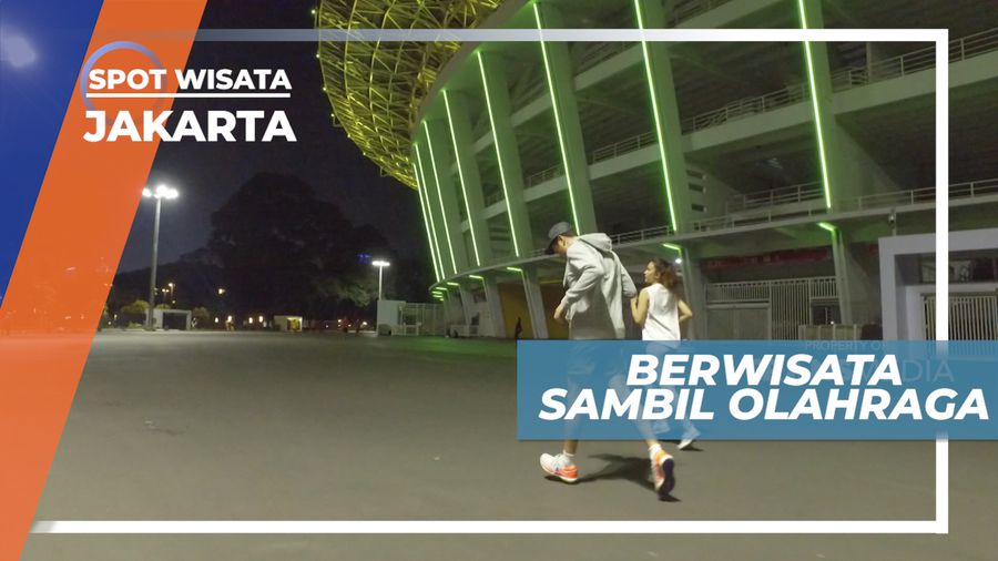 Menikmati Suasana Malam di Gelora Bung Karno, Jakarta