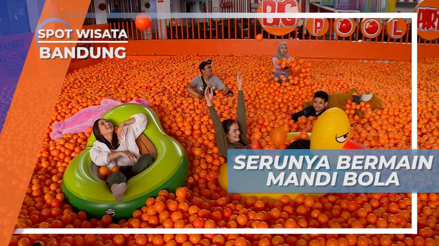 Senangnya Bermain Mandi Bola, di Kolam Bola Terbesar Kota Kembang, Bandung