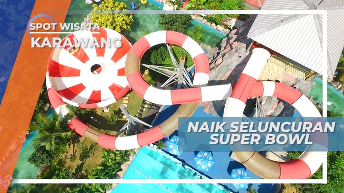 Bernyanyi dan Meluncur di Wahana Super Bowl, Karawang Jawa Barat