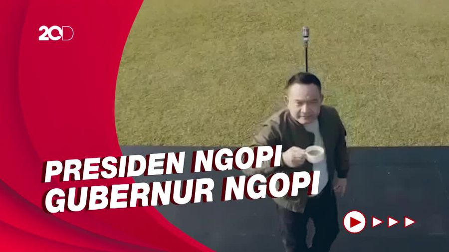 Jendral Dudung Nyanyi dan Joget Ayo Kita Ngopi Bareng Prajurit