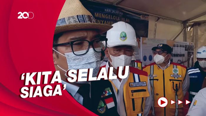 Ridwan Kamil Telusuri Sumber Penularan Omicron Sekeluarga di Bandung