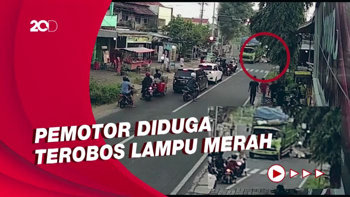 Viral Video Truk Vs Motor di Kudus