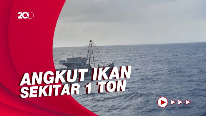 Detik-detik TNI AL Tangkap 3 Kapal Ikan Vietnam di Laut Natuna