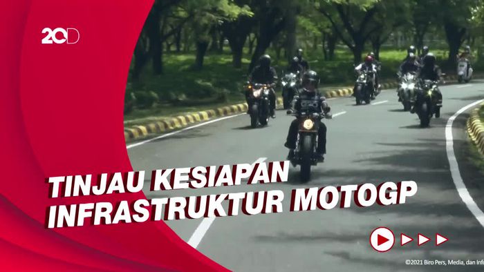 Brum! Sambil Motoran, Jokowi Tinjau Persiapan MotoGP Mandalika