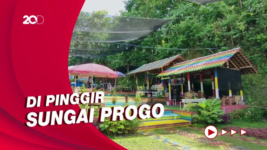 Pemandangan Taman Bekas Lahan Tambang Pasir di Yogya