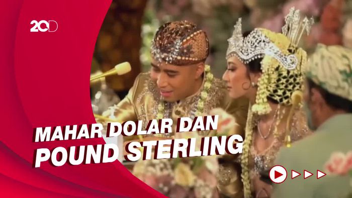 Senyum Semringah Vidi Aldiano Usai Resmi Nikahi Sheila Dara
