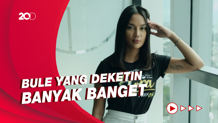 Didekati Charlie Puth, Erika Carlina Lebih Suka Local Pride