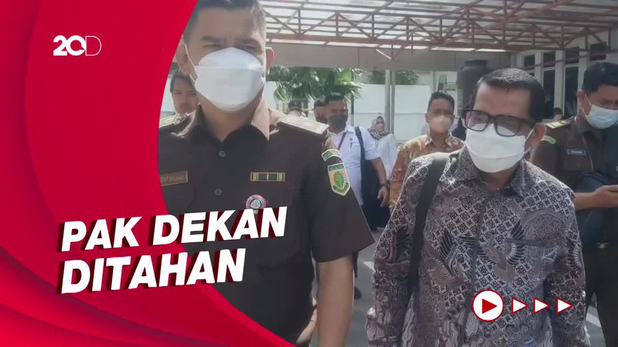 Kasus Cabul Dekan FISIP Unri Dilimpahkan ke Jaksa