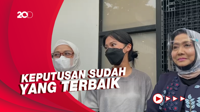 Tyna Kanna Bantah KDRT Jadi Penyebab Perceraiannya dengan Kenang 