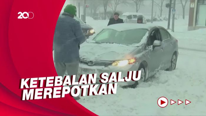 Warga Pantai Timur AS Direpotkan Badai Salju