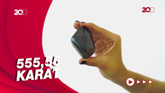 Wujud Berlian Hitam dari Luar Angkasa yang Diprediksi Laku Rp 97 M