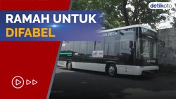 Asyik! Adi Putro Mulai Uji Coba Bus Monokok di Kota Solo