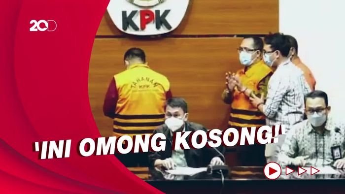 Momen Hakim Itong Bantah Wakil Ketua KPK Saat Konferensi Pers