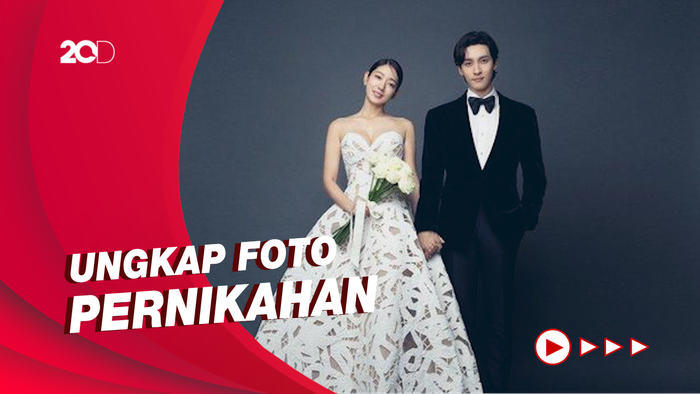 Penampilan Park Shin Hye dan Choi Tae Joon yang Gelar Resepsi Hari Ini