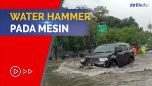 Jangan Asal Terobos Banjir! Resiko Ini Fatal untuk Mesin Mobil