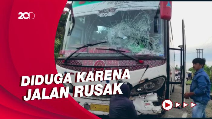 5 Kendaraan Ringsek Usai Terlibat Kecelakaan Beruntun di Majene Sulbar