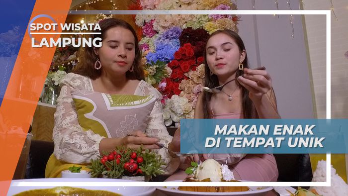 Cemal-cemil Cantik Menikmati Manis Legit Hidangan Cafe Unik, Lampung