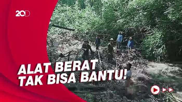 Parah! Tumpukan Sampah Setara Puluhan Kubik Sumbat Sungai Wonggo Klaten