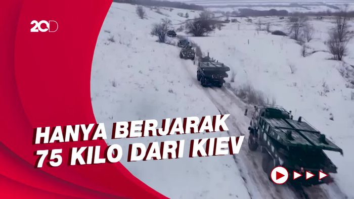 Gawat! Rusia Tambah Kendaraan Tempur ke Belarusia