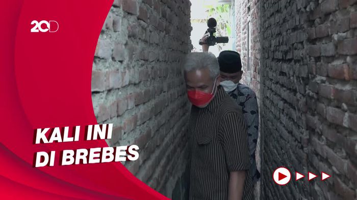 Lagi-lagi Ganjar Bantu Renovasi Rumah Kader PDIP