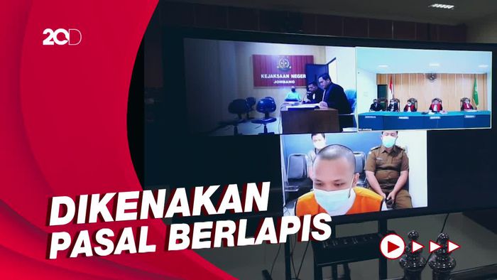 Momen Sopir Vanessa Angel Jalani Sidang Perdana