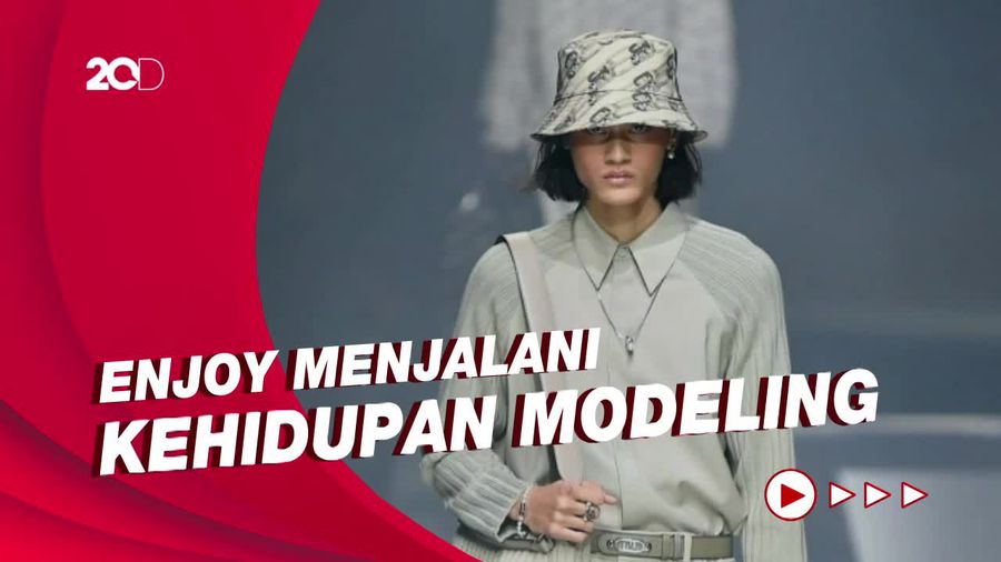 Yang Bikin Rizal Rama Kepincut Dunia Modeling 