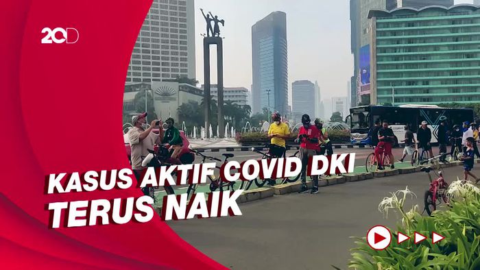 Corona Terus Melonjak, Bundaran HI Masih Ramai Warga Berolahraga