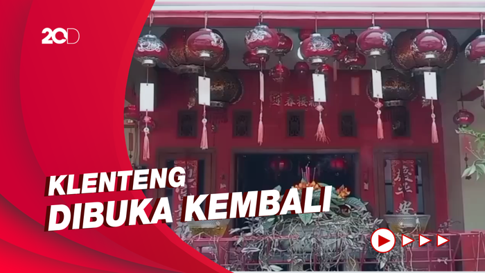 Suasana Klenteng Sila Persada Subang Jelang Tahun Baru Imlek