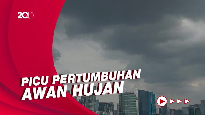 Bibit Siklon 99S dan Sirkulasi Siklonik Pengaruhi Kondisi Cuaca 