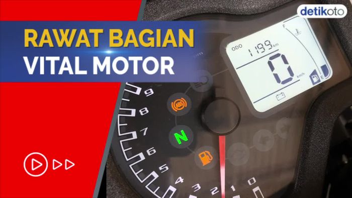 6 Tips Rawat Aki Motor: Perhatikan Tingkat Voltase, Rutin Panaskan Mesin