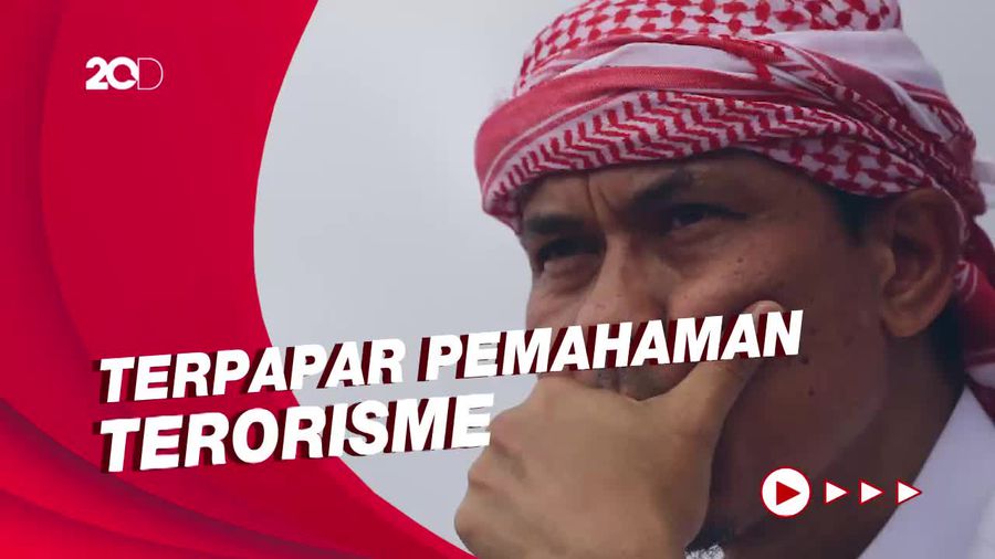 Murka Saksi Z Ungkit Kematian Keluarganya Gegara Munarman