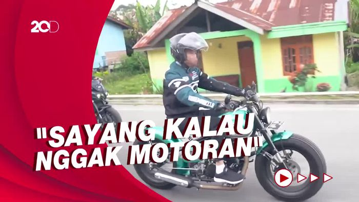Momen Jokowi Motoran di Kawasan Danau Toba: Udaranya Fresh Sekali!