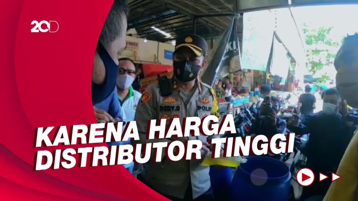 Pedagang di Sukabumi Masih Kesulitan Jual Minyak Goreng Sesuai HET