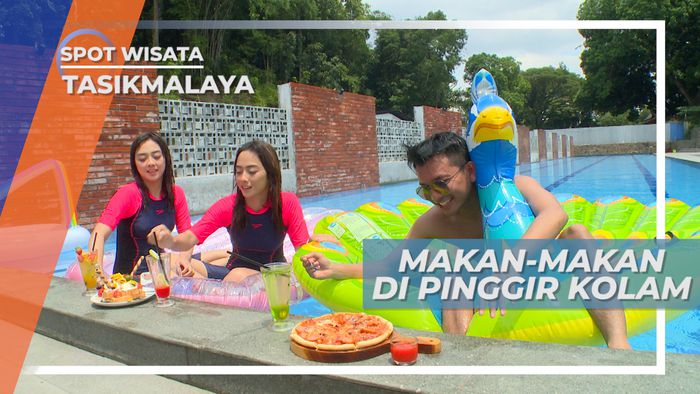 Menikmati Lezatnya Camilan di Pinggir Kolam Renang, Tasikmalaya