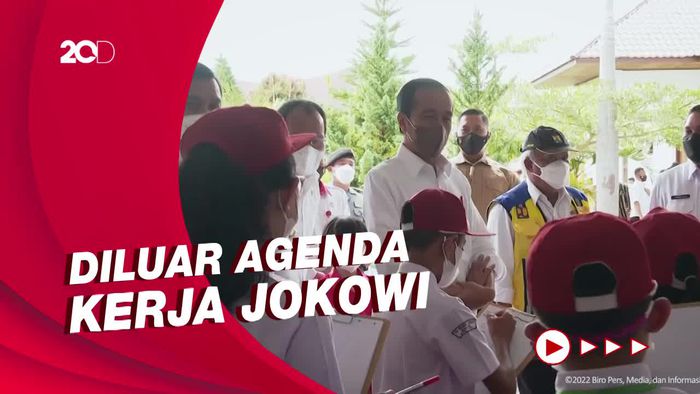 Momen Jokowi Bertemu Anak-anak Pandai Matematika di Sumut