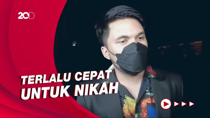 Pengakuan Thariq Halilintar soal Hubungan Asmaranya dengan Fuji