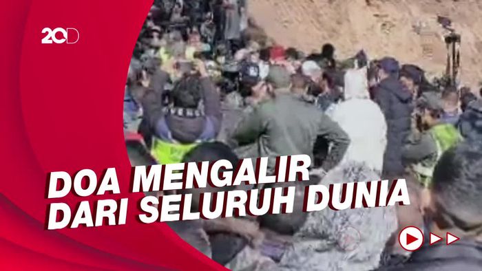 Warga Penuhi Pemakaman Bocah Maroko yang Terjebak Di Sumur