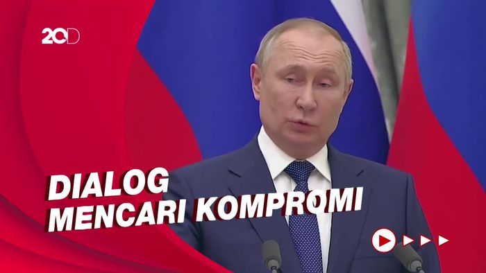 Bertemu Macron, Putin Mengaku Disiksa Selama 6 Jam