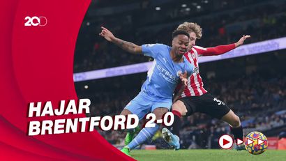 Manchester City Kian Mantap di Puncak
