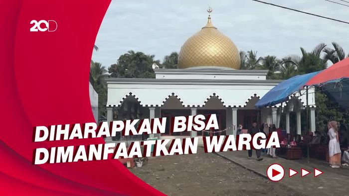 CT ARSA Serah Terima Fasilitas Ibadah di Mamuju