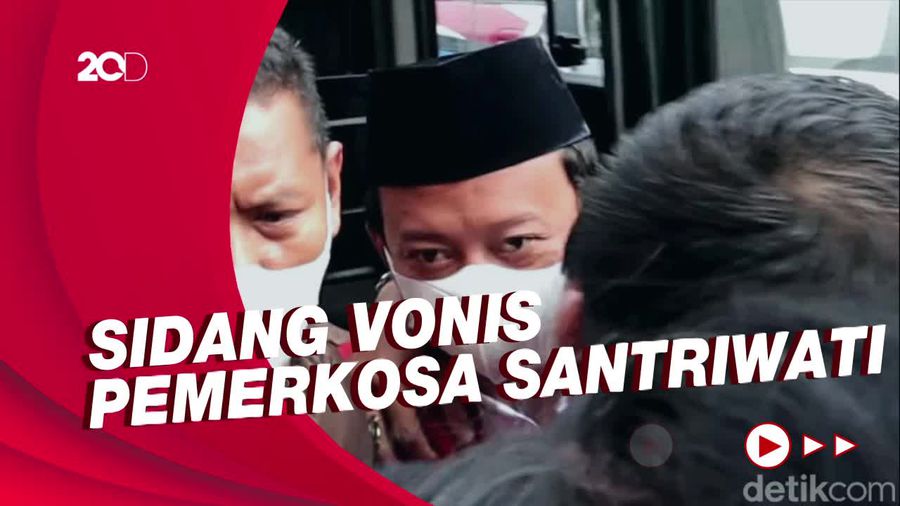 Herry Wirawan Jalani Sidang Vonis Pemerkosaan 13 Santriwati Hari Ini