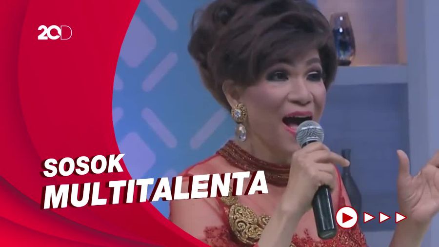 Mengenang Sepak Terjang Dorce Gamalama di Dunia Hiburan