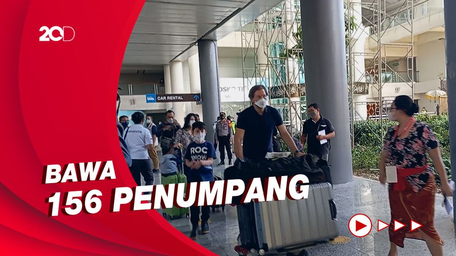 Penerbangan Perdana Rute Singapura-Bali di Masa Pandemi