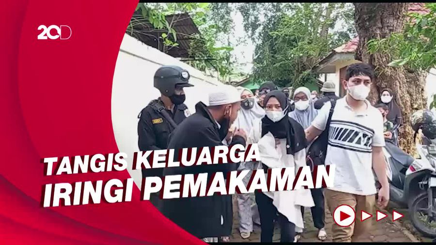 Kepergian Dorce Gamalama yang Menyisakan Duka Mendalam