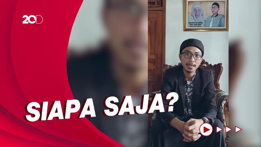 Cucu Emak Erot Ungkap Banyak Artis Jadi Pelanggan Supaya Selalu Harmonis