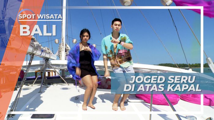 Joged Seru di Atas Yacht Mewah di Laut Bali