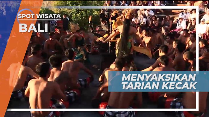 Menyaksikan Tarian Kecak di Bali 