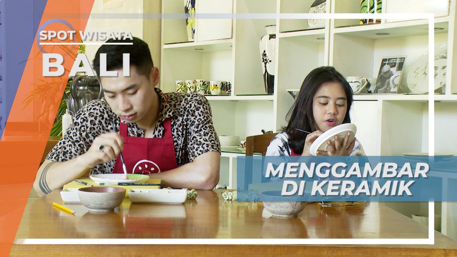 Mencoba Menggambar di Keramik, Jimbaran Bali